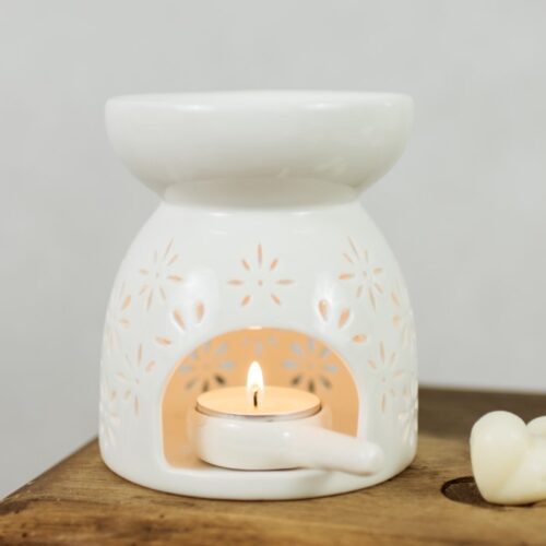 Flower burner with tealight and heart melts